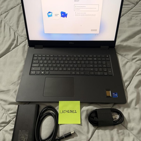 Dell Precision 7780 - 2 TB, Titan Gray, 64 GB, Intel Core i9