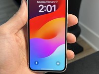 Apple iPhone 12