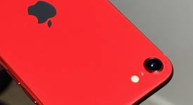 Mint
													Apple iPhone SE 2nd Gen 2020 - Unlocked, Red, 64 GB, A2275, photo 3 of 6