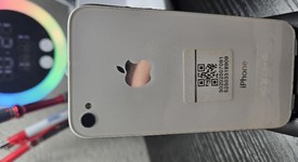 Good
													Apple iPhone 4 - Unlocked, White, 8 GB, A1332, GSM, photo 1 of 4