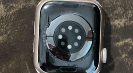 Fair
													Apple Watch Series 6 40mm - Gold, A2291 - GPS, Aluminum, photo 1 of 9