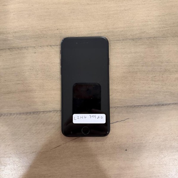 Apple iPhone SE 3rd Gen 2022 - Unlocked, 64 GB, Midnight, A2595