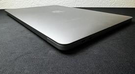 Good
													MacBook Pro 2018 (With Touch Bar) - 13" - I5, Gray, 512 GB, 8 GB, photo 5 of 7
