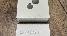 New
													Microsoft Surface Earbuds - Graphite, photo 2 of 2