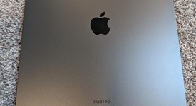 Mint
													Apple iPad Pro 13" (M4) 2024 - Unlocked, Black, 256 GB, 8 GB, A2926, Standard Glass, photo 3 of 8