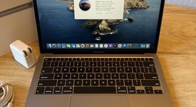 Good
													MacBook Air 2020 - 13" - I3, Gray, 256 GB, 8 GB, photo 3 of 23