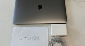 Good
													MacBook Pro 2017 (With Touch Bar) - 15" - I7, Gray, 512 GB, 16 GB, photo 1 of 9