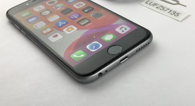 Good
													Apple iPhone 6S - Unlocked, Grey, 32 GB, A1688, photo 2 of 6