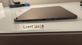 Good
													Apple iPad Pro 11" 2018 - AT&T, Gray, 64 GB, A2013, photo 3 of 11
