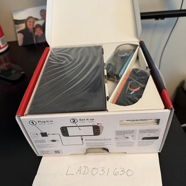 Nintendo Switch 2 - Red & Blue, Standard