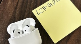 Used
													Apple AirPods 4th Gen - Active Noise Cancellation, photo 3 of 13