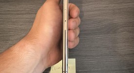 Good
													Apple iPhone Xs Max - Unlocked, Gold, 64 GB, A1921, photo 4 of 8