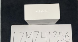 New
													Apple AirPods Pro 2 - USB-C, photo 4 of 6