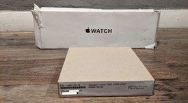Mint
													Apple Watch SE 2nd Gen 40mm - Starlight, A2722 - GPS, Aluminum, photo 4 of 5