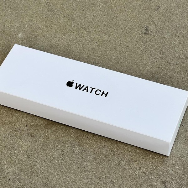 Apple Watch SE 2nd Gen 40mm - Unlocked, Midnight, A2726 - Cellular, Aluminum