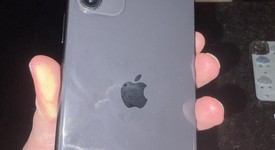 Fair
													Apple iPhone 11 - Unlocked, Black, 64 GB, A2111, photo 3 of 6
