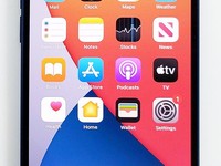 Apple iPhone 12
