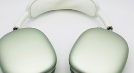 Used
													Apple AirPods Max - Green, photo 5 of 10