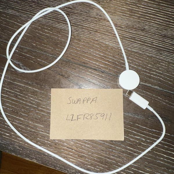 Apple Watch SE 2nd Gen 44mm - Midnight, A2723 - GPS, Aluminum