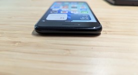 Fair
													Apple iPhone SE 3rd Gen 2022 - Unlocked, Midnight, 64 GB, A2595, photo 5 of 14