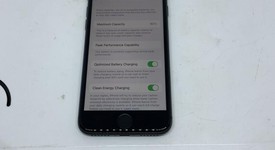 Good
													Apple iPhone 8 - Unlocked, Gray, 256 GB, A1905, GSM, photo 4 of 11