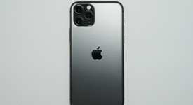Good
													Apple iPhone 11 Pro - Unlocked, Gray, 64 GB, A2160, photo 3 of 7