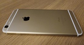 Mint
													Apple iPhone 6 Plus - Unlocked, Gold, 64 GB, A1524, photo 3 of 6