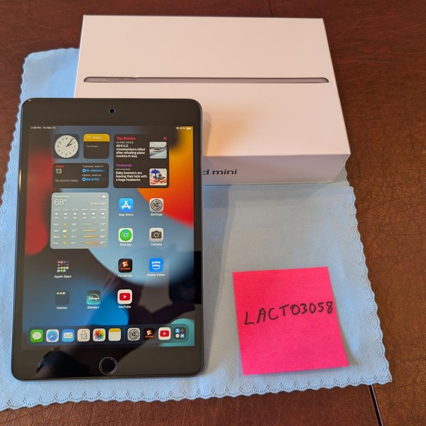 Apple iPad Mini 5th Gen - Unlocked, 64 GB, Gray