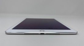 Mint
													Apple iPad Air 2 - Wi-Fi, Silver, 64 GB, photo 3 of 6