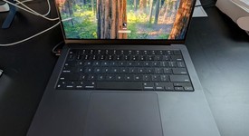 Mint
													MacBook Pro Late 2023 (M3) - 14" - Apple M3 Pro 11-core, Black, 512 GB, 18 GB, 14-core GPU, photo 2 of 9