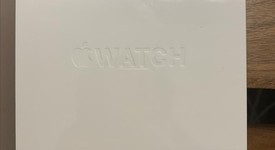 Mint
													Apple Watch Series 3 42mm - AT&T, Black, A1861, Stainless, photo 1 of 4