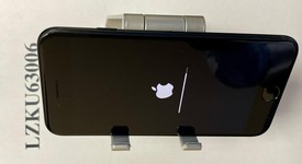 Good
													Apple iPhone SE 3rd Gen 2022 - Unlocked, Midnight, 64 GB, A2595, photo 3 of 10