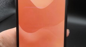Fair
													Google Pixel 2 XL - Verizon, Black, 64 GB, Verizon Edition, photo 2 of 6