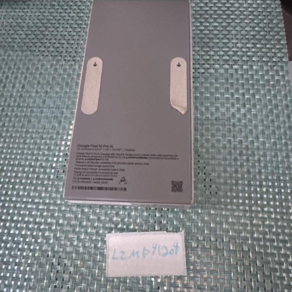 Google Pixel 10 Pro XL - Unlocked, 512 GB, Obsidian, GUL82