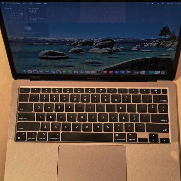 MacBook Air 2020 - 13 inch - 256 GB, Gray, 8 GB, Apple M1