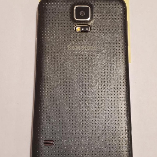 Samsung Galaxy S5 - Unlocked, 16 GB, Black, SM-G900F