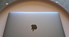 Good
													MacBook Pro 2017 (With Touch Bar) - 13" - I5, Gray, 512 GB, 8 GB, photo 5 of 8