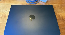 Good
													MacBook Air 2022 - 13" - Apple M2, Midnight, 256 GB, 8 GB, photo 2 of 8