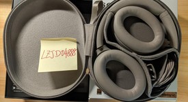 Used
													Sony WH-1000XM4 - Silver, photo 1 of 11