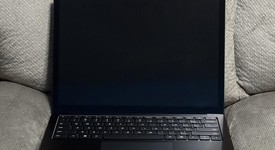 Good
													Microsoft Surface Laptop 4 - I7, Black, 1 TB, 32 GB, 13.5", photo 2 of 16