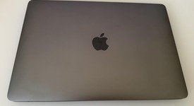 Good
													MacBook Air 2020 - 13" - Apple M1, Gray, 256 GB, 16 GB, photo 3 of 11