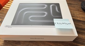 New
													MacBook Pro 2024 - 14" - Apple M4 Pro 12-core, Silver, 1 TB, 24 GB, photo 1 of 4