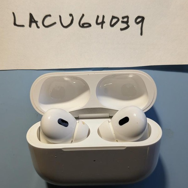 Apple AirPods Pro 2 - Lightning