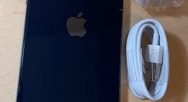 Mint
													Apple iPhone 13 - Unlocked, Midnight, 512 GB, A2482, photo 4 of 9