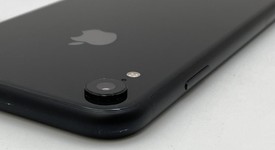 Good
													Apple iPhone Xr - Unlocked, Black, 64 GB, A1984, photo 4 of 7
