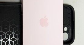 Good
													Apple iPhone 15 - Unlocked, Pink, 128 GB, A2846, photo 2 of 9