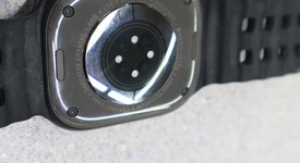 Good
													Apple Watch Ultra 2 49mm - Unlocked, Black, A2986, photo 3 of 9