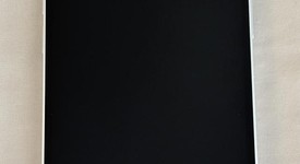 Mint
													Apple iPhone 16e - Unlocked, White, 128 GB, A3212, photo 3 of 11