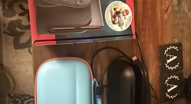 Mint
													Nintendo Switch 2 - Red & Blue, Standard, photo 4 of 7