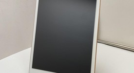 Good
													Apple iPad 7th Gen - Wi-Fi, Gold, 32 GB, A2197, photo 2 of 7